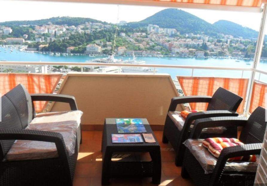 Rooms Anela With Large Common Tarrace And Beautiful Sea View ดูบรอฟนิก ภายนอก รูปภาพ