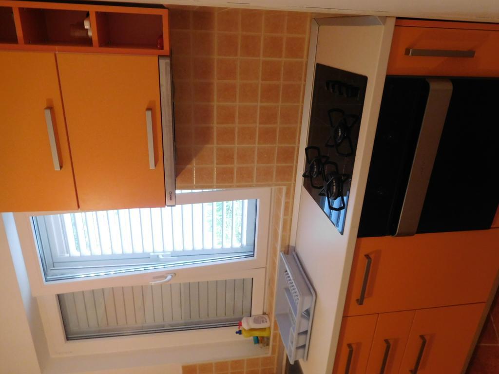 Rooms Anela With Large Common Tarrace And Beautiful Sea View ดูบรอฟนิก ภายนอก รูปภาพ