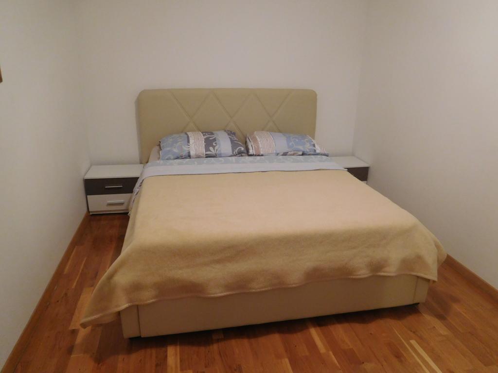 Rooms Anela With Large Common Tarrace And Beautiful Sea View ดูบรอฟนิก ภายนอก รูปภาพ